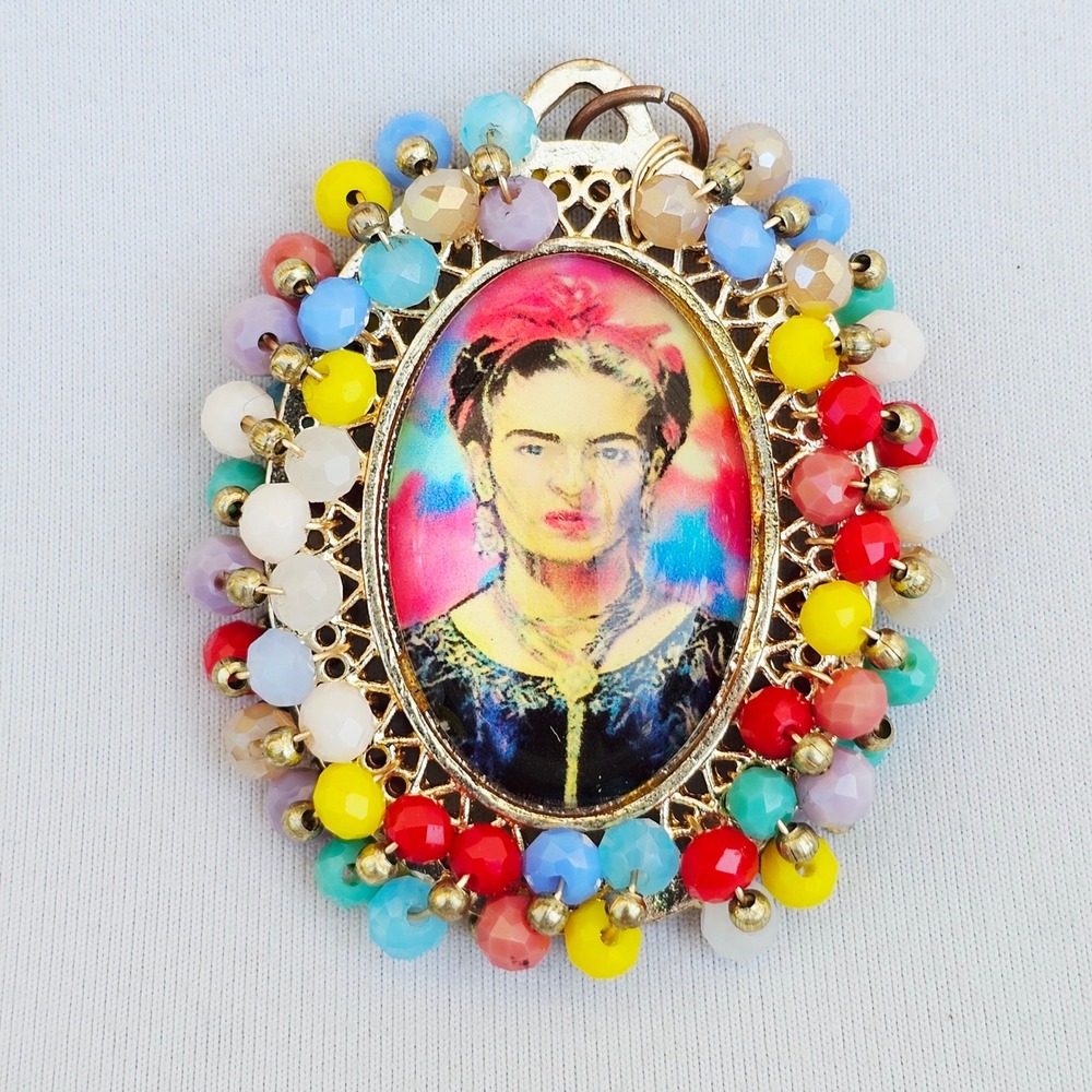 Handmade Frida Kahlo Pendant Boho 90s Y2K Multicolor Beaded Frame Gold Tone